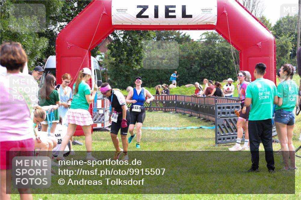 21.06.2026 - 29. Vierlanden-Triathlon Andreas Tolksdorf http://msf.ph/oto/9915507 21.06.2026 11:42:43 Ziel 515 meine-sportfotos.de