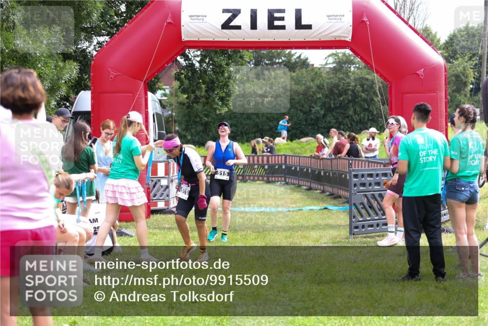 21.06.2026 - 29. Vierlanden-Triathlon Andreas Tolksdorf http://msf.ph/oto/9915509 21.06.2026 11:42:43 Ziel 515 meine-sportfotos.de
