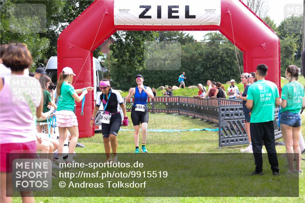 21.06.2026 - 29. Vierlanden-Triathlon Andreas Tolksdorf http://msf.ph/oto/9915519 21.06.2026 11:42:44 Ziel 515 meine-sportfotos.de