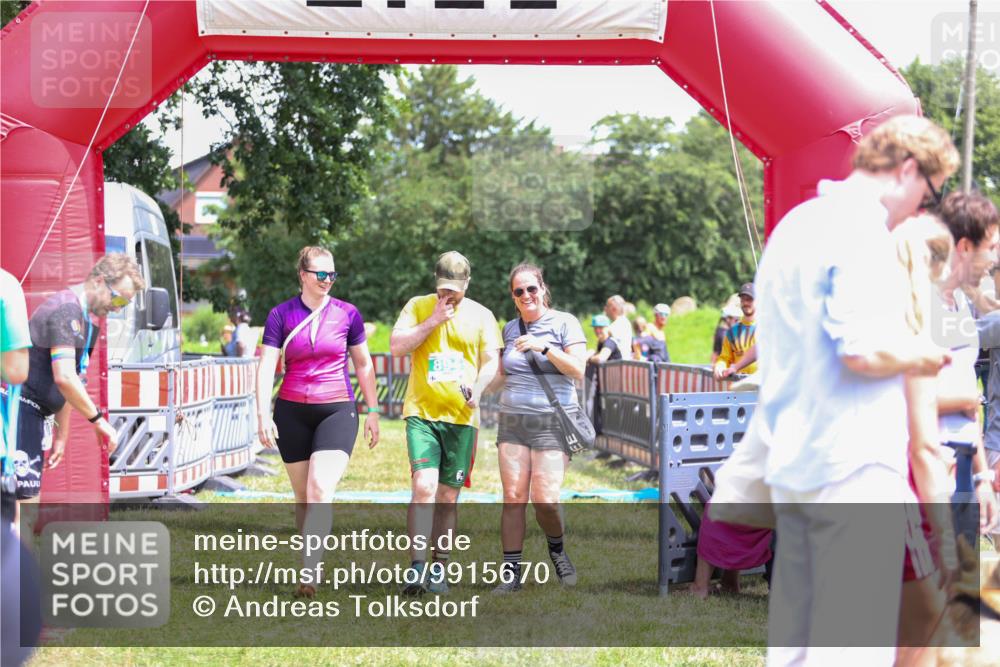 21.06.2026 - 29. Vierlanden-Triathlon Andreas Tolksdorf http://msf.ph/oto/9915670 21.06.2026 14:01:45 Ziel 894 meine-sportfotos.de
