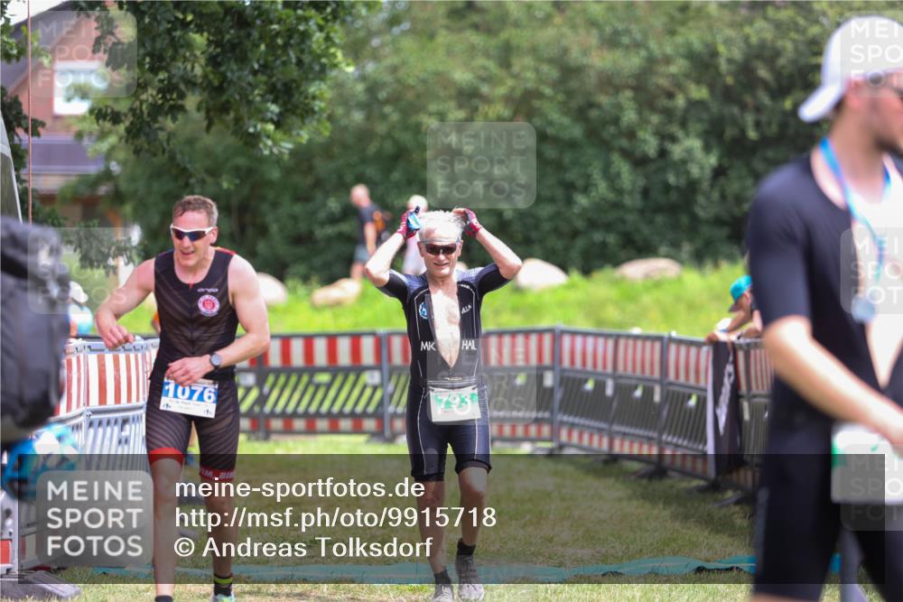 21.06.2026 - 29. Vierlanden-Triathlon Andreas Tolksdorf http://msf.ph/oto/9915718 21.06.2026 14:03:43 Ziel 793, 860, 1076 meine-sportfotos.de