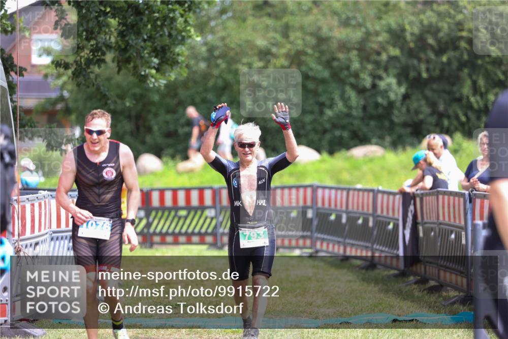 21.06.2026 - 29. Vierlanden-Triathlon Andreas Tolksdorf http://msf.ph/oto/9915722 21.06.2026 14:03:43 Ziel 793, 860, 1076 meine-sportfotos.de