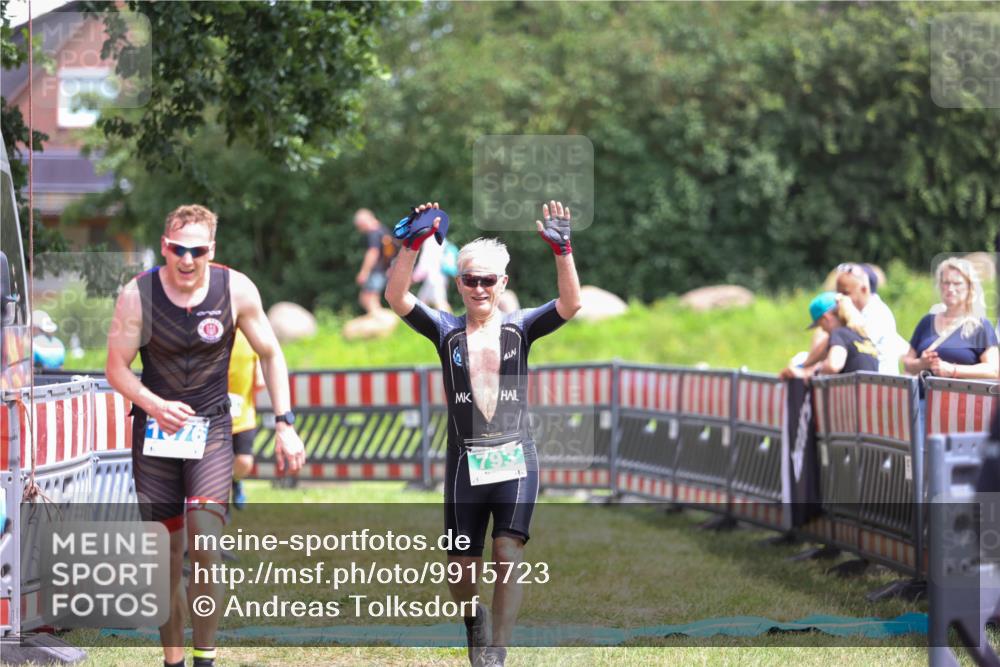 21.06.2026 - 29. Vierlanden-Triathlon Andreas Tolksdorf http://msf.ph/oto/9915723 21.06.2026 14:03:43 Ziel 793, 860, 1076 meine-sportfotos.de