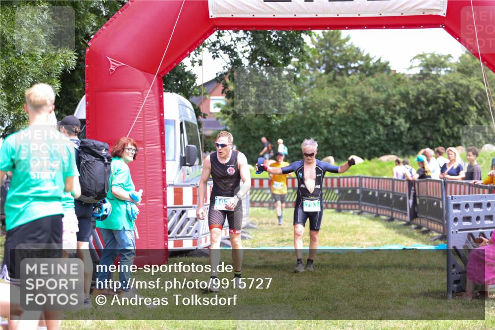 21.06.2026 - 29. Vierlanden-Triathlon Andreas Tolksdorf http://msf.ph/oto/9915727 21.06.2026 14:03:44 Ziel 793, 860, 1076 meine-sportfotos.de