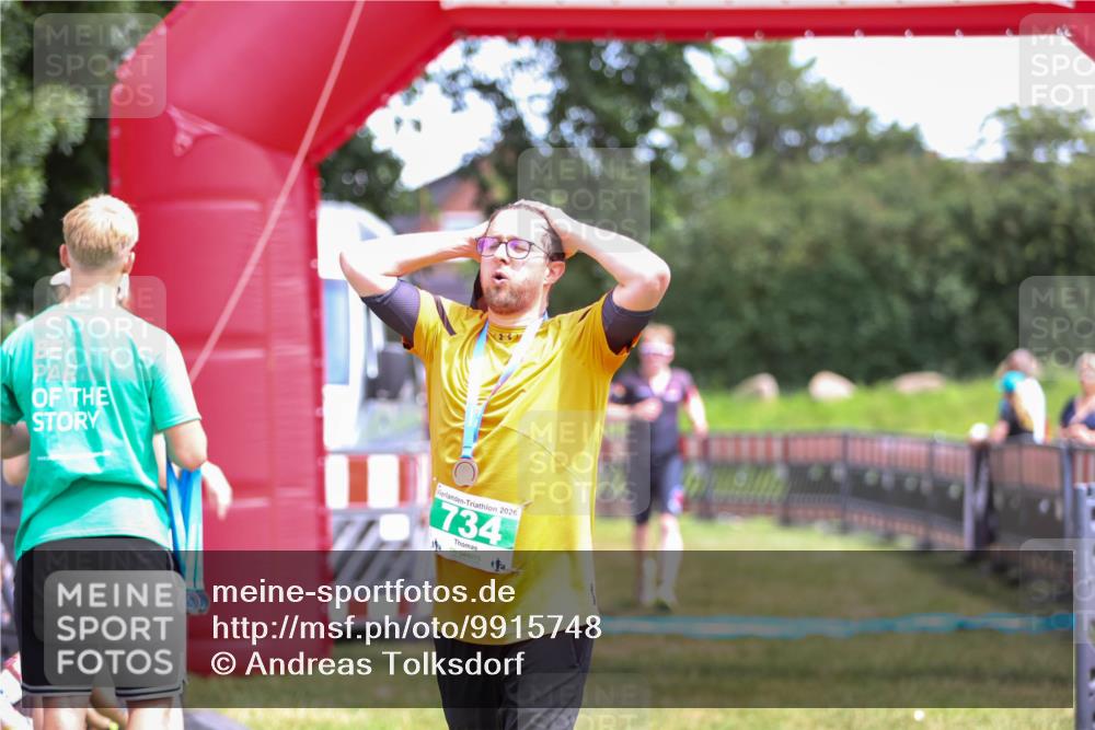 21.06.2026 - 29. Vierlanden-Triathlon Andreas Tolksdorf http://msf.ph/oto/9915748 21.06.2026 14:03:59 Ziel 1078 meine-sportfotos.de