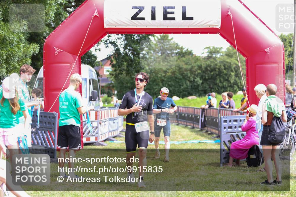 21.06.2026 - 29. Vierlanden-Triathlon Andreas Tolksdorf http://msf.ph/oto/9915835 21.06.2026 14:05:27 Ziel 138, 1038 meine-sportfotos.de