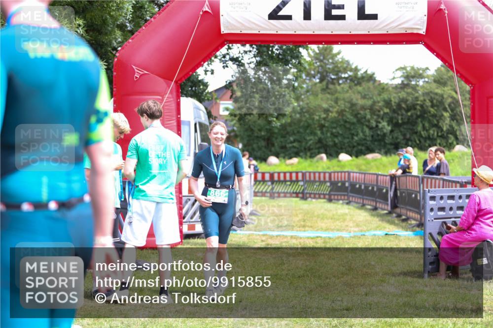 21.06.2026 - 29. Vierlanden-Triathlon Andreas Tolksdorf http://msf.ph/oto/9915855 21.06.2026 14:05:50 Ziel  meine-sportfotos.de