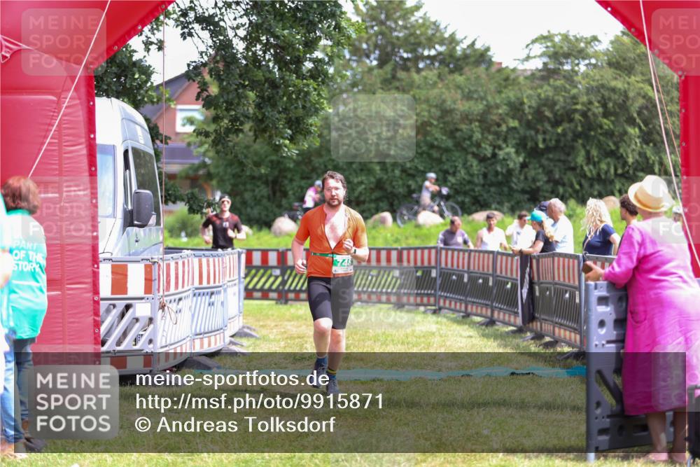 21.06.2026 - 29. Vierlanden-Triathlon Andreas Tolksdorf http://msf.ph/oto/9915871 21.06.2026 14:06:34 Ziel 748, 1073 meine-sportfotos.de