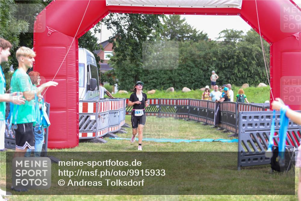 21.06.2026 - 29. Vierlanden-Triathlon Andreas Tolksdorf http://msf.ph/oto/9915933 21.06.2026 14:09:15 Ziel 243, 1126 meine-sportfotos.de