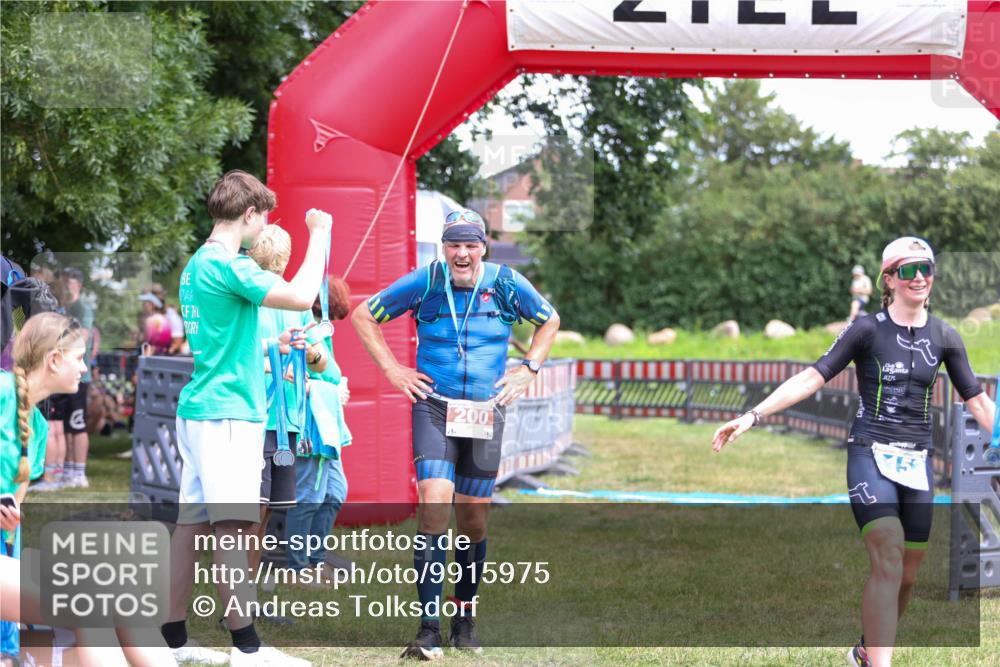 21.06.2026 - 29. Vierlanden-Triathlon Andreas Tolksdorf http://msf.ph/oto/9915975 21.06.2026 14:11:33 Ziel 1153 meine-sportfotos.de