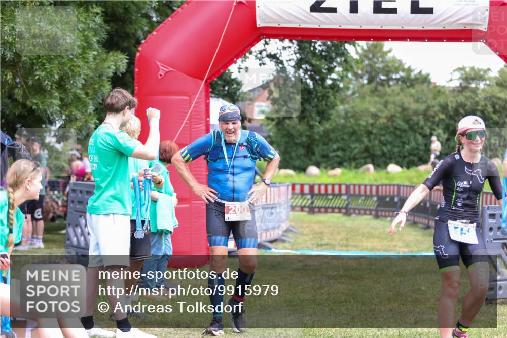 21.06.2026 - 29. Vierlanden-Triathlon Andreas Tolksdorf http://msf.ph/oto/9915979 21.06.2026 14:11:33 Ziel 1153 meine-sportfotos.de