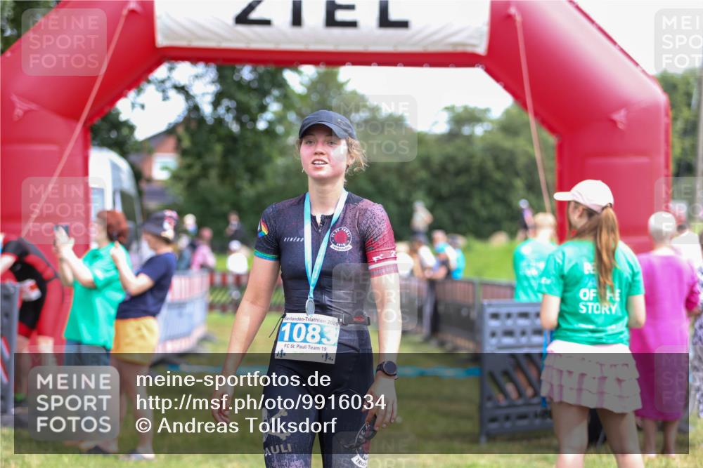 21.06.2026 - 29. Vierlanden-Triathlon Andreas Tolksdorf http://msf.ph/oto/9916034 21.06.2026 14:12:37 Ziel 1127 meine-sportfotos.de