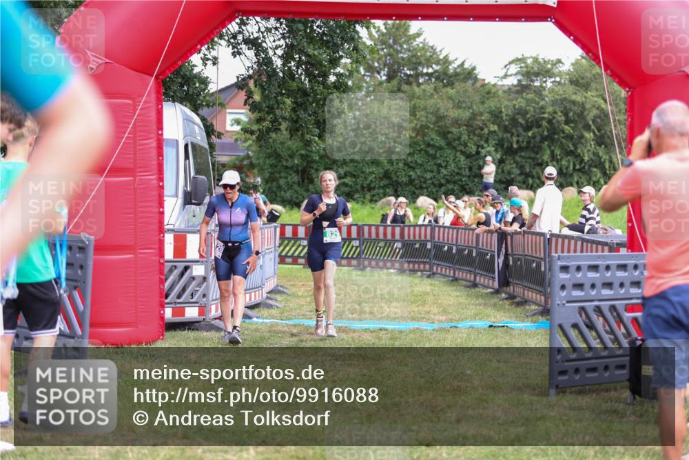 21.06.2026 - 29. Vierlanden-Triathlon Andreas Tolksdorf http://msf.ph/oto/9916088 21.06.2026 14:13:32 Ziel 771, 829, 1128 meine-sportfotos.de
