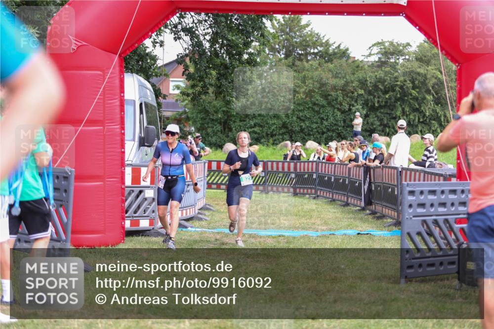 21.06.2026 - 29. Vierlanden-Triathlon Andreas Tolksdorf http://msf.ph/oto/9916092 21.06.2026 14:13:32 Ziel 771, 829, 1128 meine-sportfotos.de