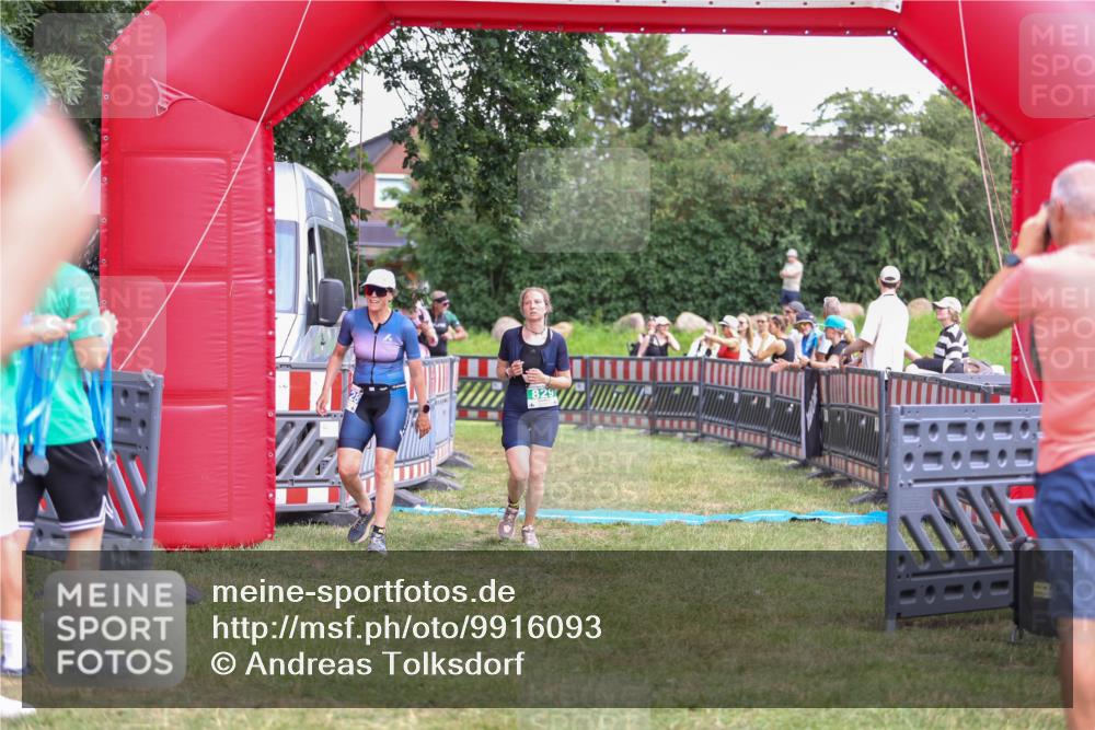 21.06.2026 - 29. Vierlanden-Triathlon Andreas Tolksdorf http://msf.ph/oto/9916093 21.06.2026 14:13:32 Ziel 771, 829, 1128 meine-sportfotos.de