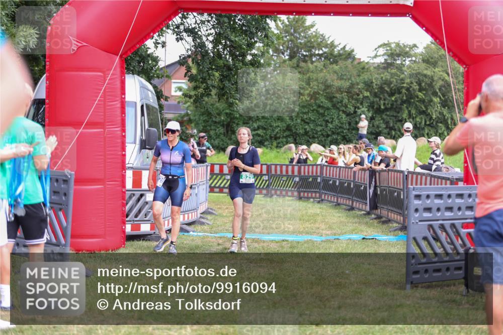 21.06.2026 - 29. Vierlanden-Triathlon Andreas Tolksdorf http://msf.ph/oto/9916094 21.06.2026 14:13:32 Ziel 771, 829, 1128 meine-sportfotos.de