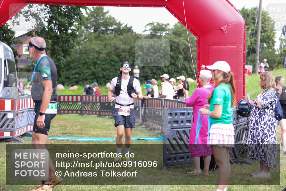 21.06.2026 - 29. Vierlanden-Triathlon Andreas Tolksdorf http://msf.ph/oto/9916096 21.06.2026 14:13:57 Ziel 74, 1112, 1139 meine-sportfotos.de