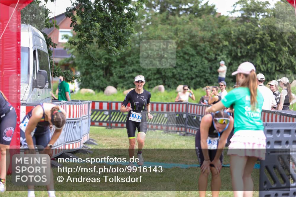 21.06.2026 - 29. Vierlanden-Triathlon Andreas Tolksdorf http://msf.ph/oto/9916143 21.06.2026 14:14:19 Ziel 1114, 1157 meine-sportfotos.de