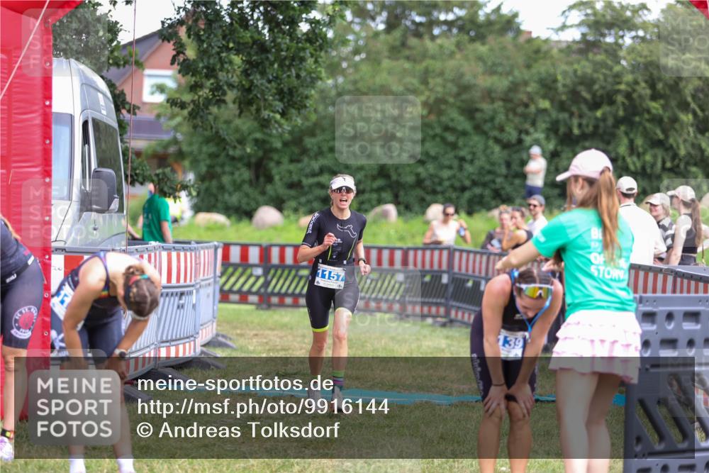 21.06.2026 - 29. Vierlanden-Triathlon Andreas Tolksdorf http://msf.ph/oto/9916144 21.06.2026 14:14:19 Ziel 1114, 1157 meine-sportfotos.de