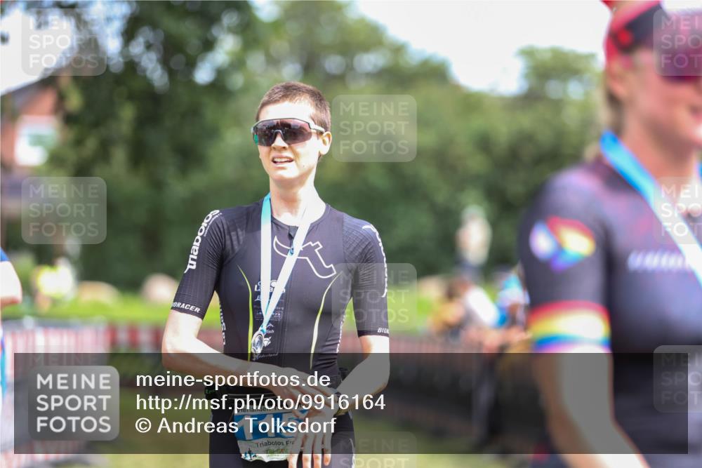 21.06.2026 - 29. Vierlanden-Triathlon Andreas Tolksdorf http://msf.ph/oto/9916164 21.06.2026 14:15:34 Ziel 158 meine-sportfotos.de