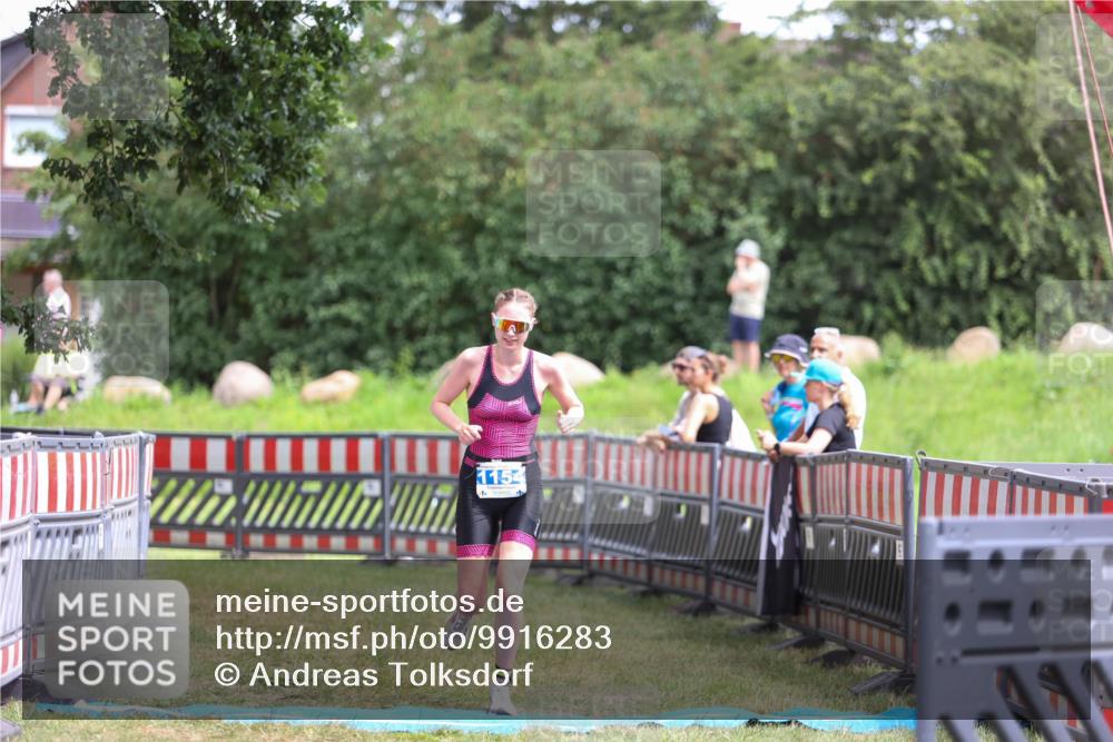 21.06.2026 - 29. Vierlanden-Triathlon Andreas Tolksdorf http://msf.ph/oto/9916283 21.06.2026 14:17:53 Ziel 1154 meine-sportfotos.de