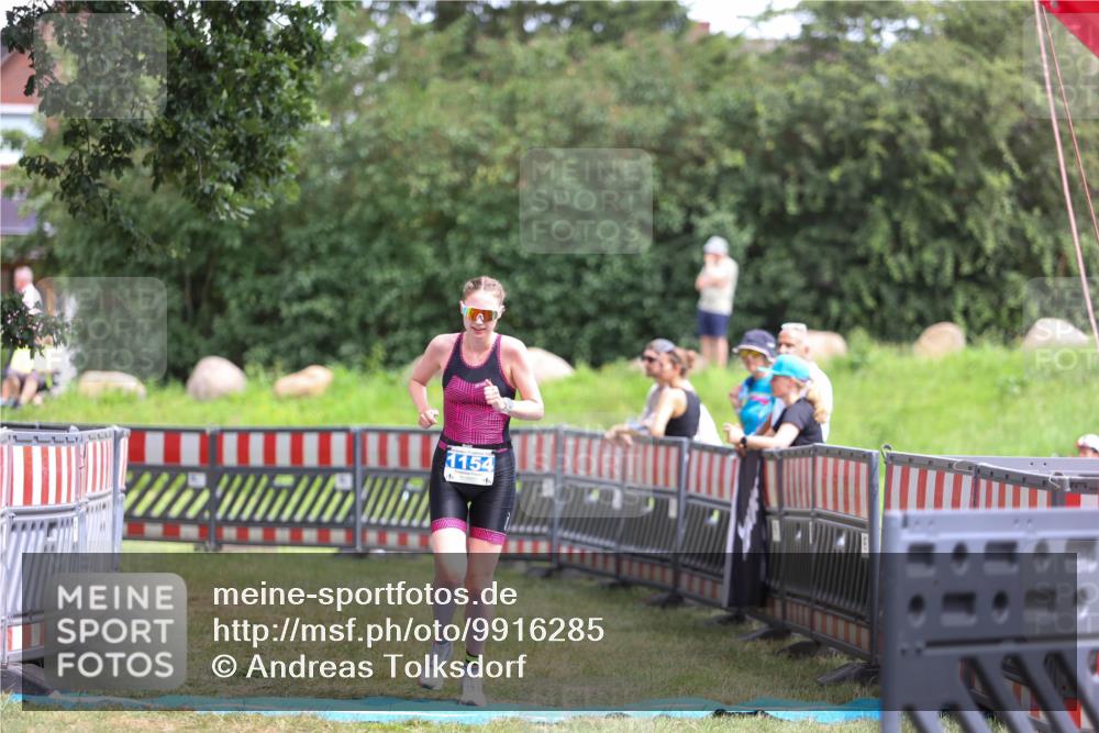 21.06.2026 - 29. Vierlanden-Triathlon Andreas Tolksdorf http://msf.ph/oto/9916285 21.06.2026 14:17:53 Ziel 1154 meine-sportfotos.de