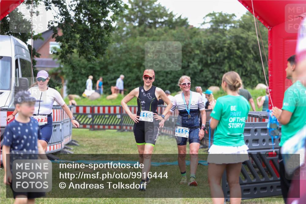 21.06.2026 - 29. Vierlanden-Triathlon Andreas Tolksdorf http://msf.ph/oto/9916444 21.06.2026 14:31:25 Ziel 277 meine-sportfotos.de