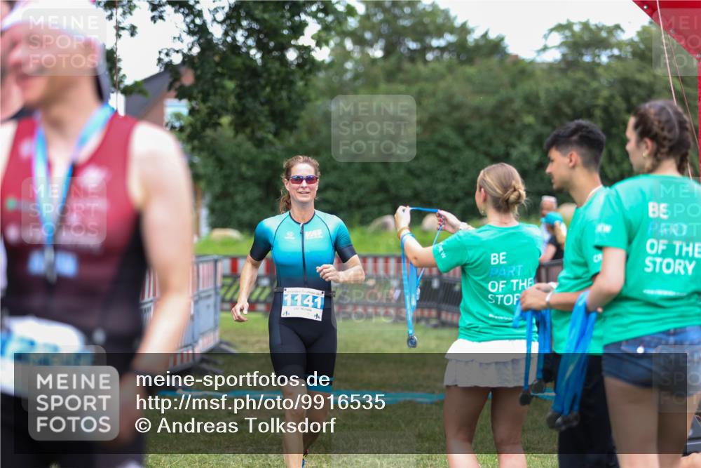 21.06.2026 - 29. Vierlanden-Triathlon Andreas Tolksdorf http://msf.ph/oto/9916535 21.06.2026 14:33:40 Ziel 1141, 1227 meine-sportfotos.de