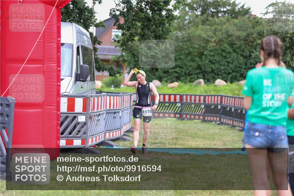 21.06.2026 - 29. Vierlanden-Triathlon Andreas Tolksdorf http://msf.ph/oto/9916594 21.06.2026 14:36:25 Ziel 228, 1178 meine-sportfotos.de