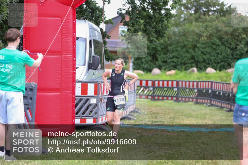21.06.2026 - 29. Vierlanden-Triathlon Andreas Tolksdorf http://msf.ph/oto/9916609 21.06.2026 14:36:27 Ziel 228, 1178 meine-sportfotos.de