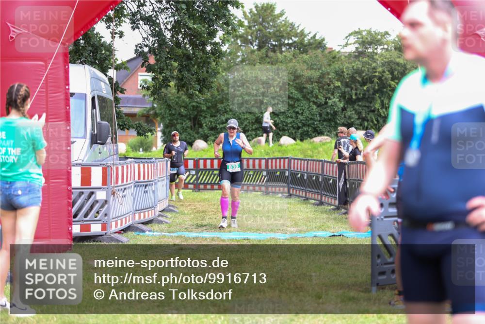 21.06.2026 - 29. Vierlanden-Triathlon Andreas Tolksdorf http://msf.ph/oto/9916713 21.06.2026 14:41:35 Ziel 836, 1202 meine-sportfotos.de