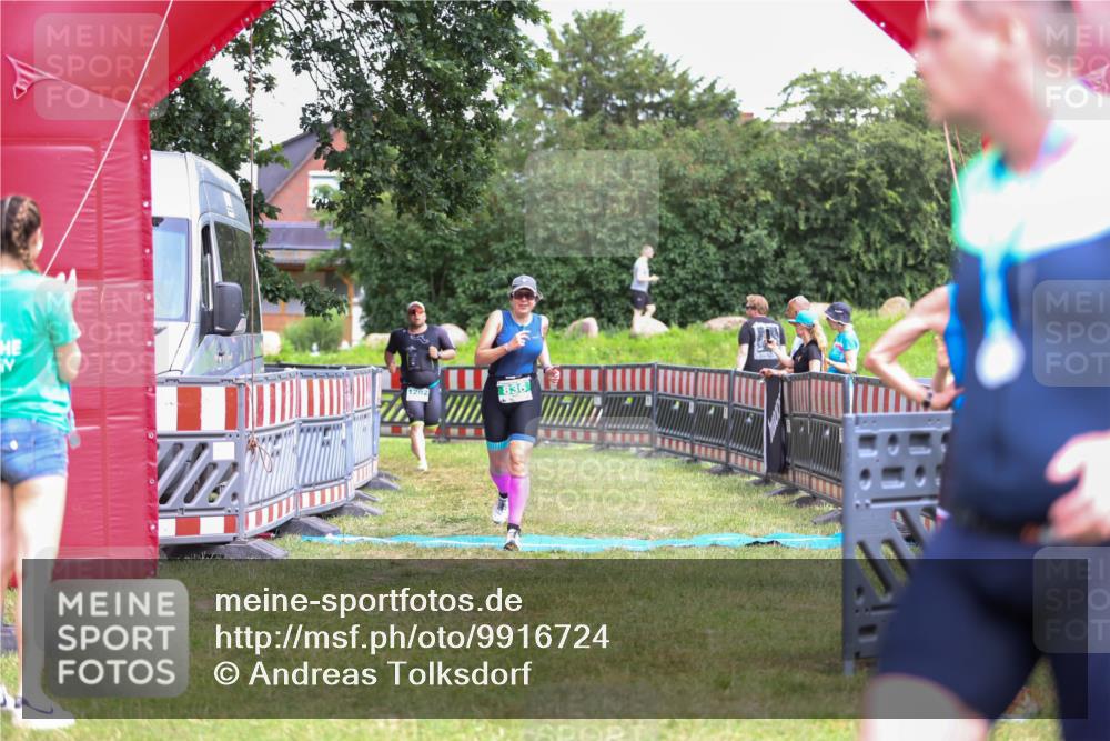 21.06.2026 - 29. Vierlanden-Triathlon Andreas Tolksdorf http://msf.ph/oto/9916724 21.06.2026 14:41:35 Ziel 836, 1202 meine-sportfotos.de
