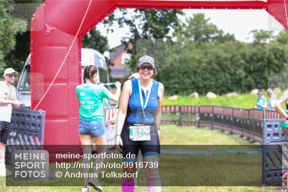 21.06.2026 - 29. Vierlanden-Triathlon Andreas Tolksdorf http://msf.ph/oto/9916739 21.06.2026 14:41:44 Ziel 1202 meine-sportfotos.de