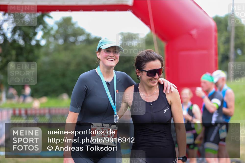 21.06.2026 - 29. Vierlanden-Triathlon Andreas Tolksdorf http://msf.ph/oto/9916942 21.06.2026 14:51:01 Ziel  meine-sportfotos.de
