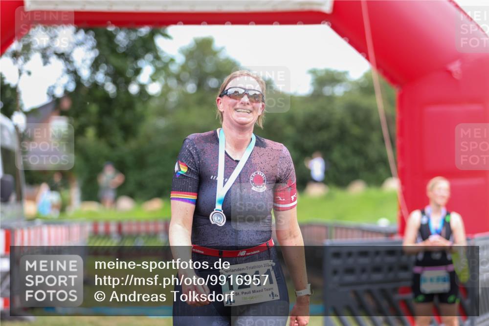 21.06.2026 - 29. Vierlanden-Triathlon Andreas Tolksdorf http://msf.ph/oto/9916957 21.06.2026 14:55:46 Ziel  meine-sportfotos.de