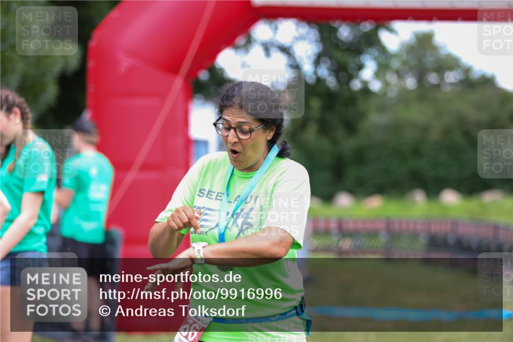 21.06.2026 - 29. Vierlanden-Triathlon Andreas Tolksdorf http://msf.ph/oto/9916996 21.06.2026 15:00:43 Ziel  meine-sportfotos.de