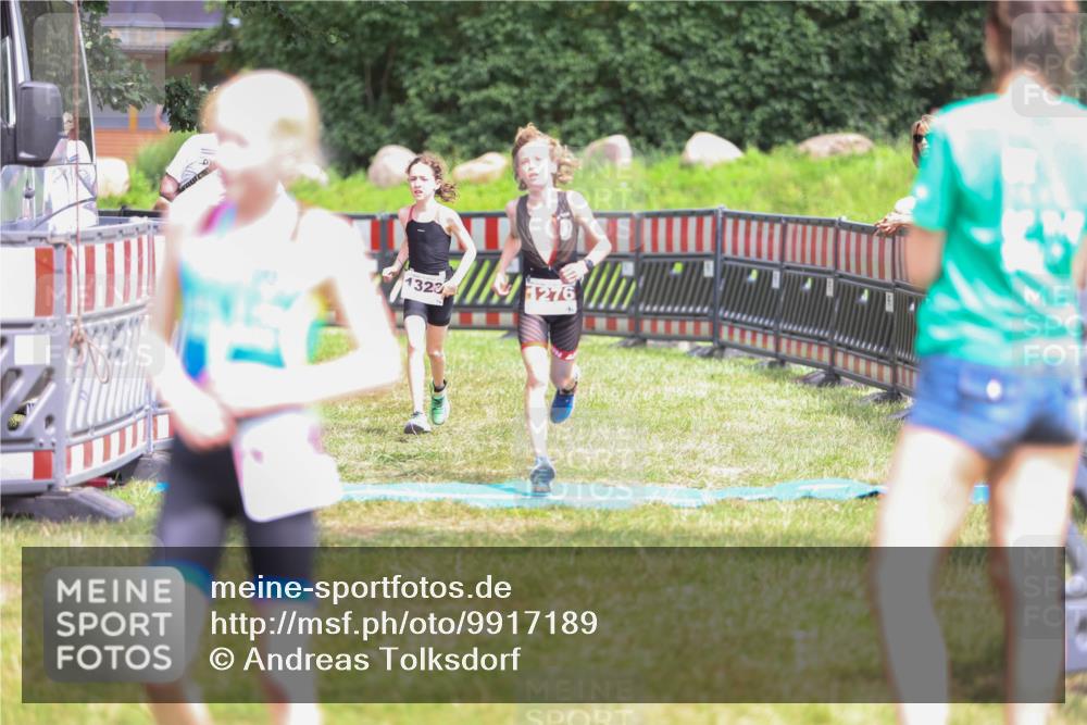 21.06.2026 - 29. Vierlanden-Triathlon Andreas Tolksdorf http://msf.ph/oto/9917189 21.06.2026 15:07:40 Ziel 1272, 1276, 1313, 1330, 1333 meine-sportfotos.de