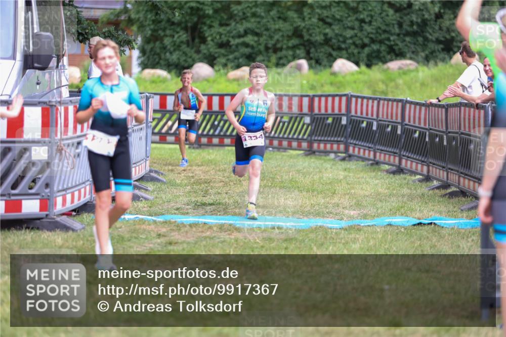 21.06.2026 - 29. Vierlanden-Triathlon Andreas Tolksdorf http://msf.ph/oto/9917367 21.06.2026 15:10:22 Ziel 1287, 1334 meine-sportfotos.de