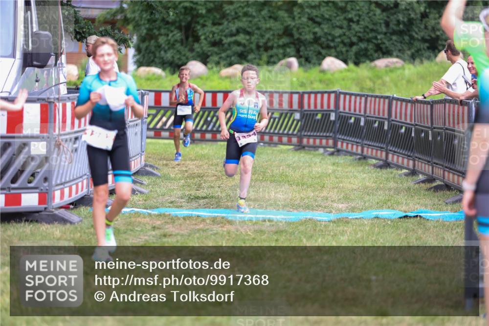 21.06.2026 - 29. Vierlanden-Triathlon Andreas Tolksdorf http://msf.ph/oto/9917368 21.06.2026 15:10:22 Ziel 1287, 1334 meine-sportfotos.de