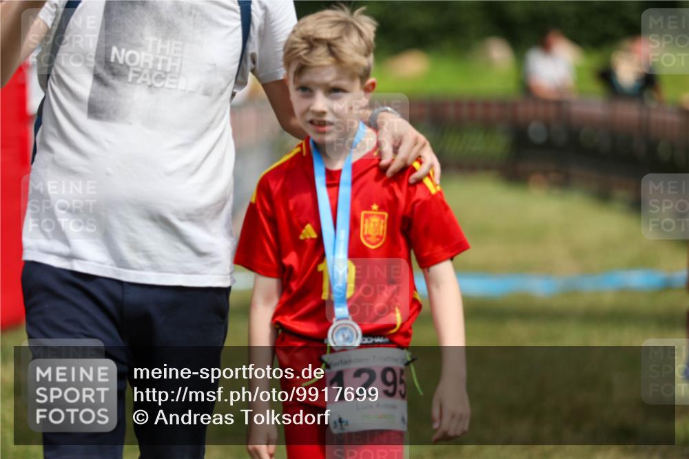 21.06.2026 - 29. Vierlanden-Triathlon Andreas Tolksdorf http://msf.ph/oto/9917699 21.06.2026 15:14:34 Ziel 1326 meine-sportfotos.de