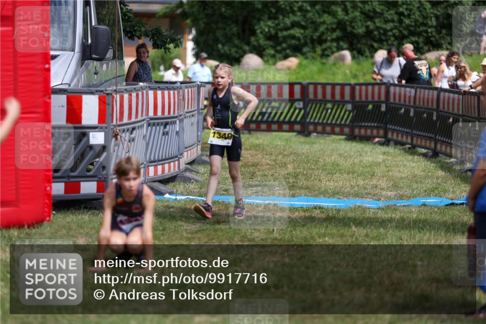 21.06.2026 - 29. Vierlanden-Triathlon Andreas Tolksdorf http://msf.ph/oto/9917716 21.06.2026 15:14:45 Ziel 1326, 1340 meine-sportfotos.de
