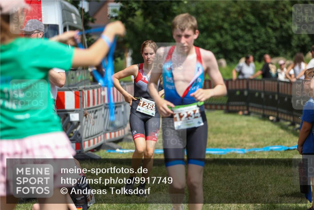 21.06.2026 - 29. Vierlanden-Triathlon Andreas Tolksdorf http://msf.ph/oto/9917749 21.06.2026 15:15:17 Ziel 1234, 1268, 1269, 1309 meine-sportfotos.de