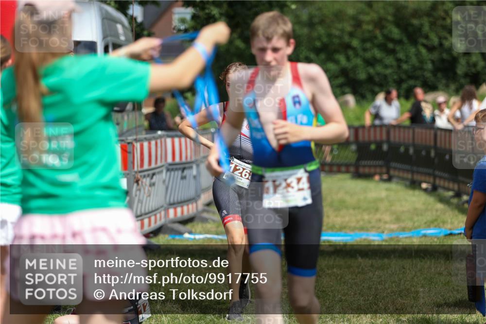 21.06.2026 - 29. Vierlanden-Triathlon Andreas Tolksdorf http://msf.ph/oto/9917755 21.06.2026 15:15:17 Ziel 1234, 1268, 1269, 1309 meine-sportfotos.de