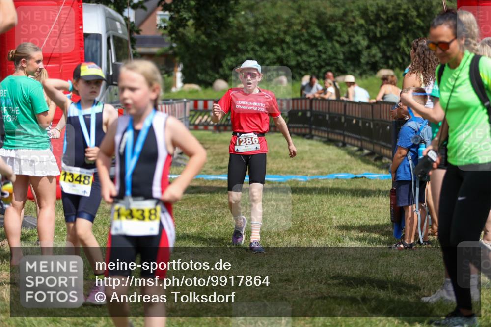 21.06.2026 - 29. Vierlanden-Triathlon Andreas Tolksdorf http://msf.ph/oto/9917864 21.06.2026 15:16:50 Ziel 1286 meine-sportfotos.de