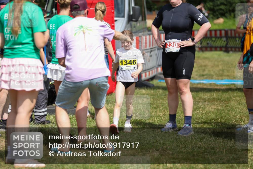 21.06.2026 - 29. Vierlanden-Triathlon Andreas Tolksdorf http://msf.ph/oto/9917917 21.06.2026 15:17:55 Ziel 1238, 1242, 1277, 1279, 1346 meine-sportfotos.de