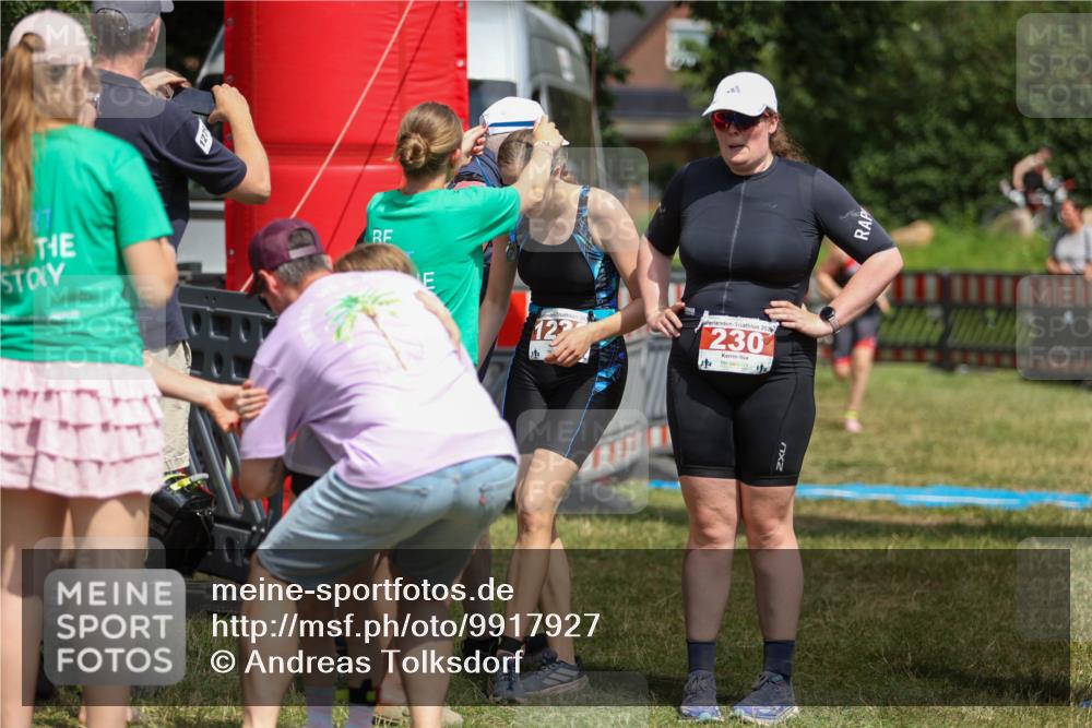 21.06.2026 - 29. Vierlanden-Triathlon Andreas Tolksdorf http://msf.ph/oto/9917927 21.06.2026 15:17:58 Ziel 1238, 1242, 1277, 1279, 1346 meine-sportfotos.de