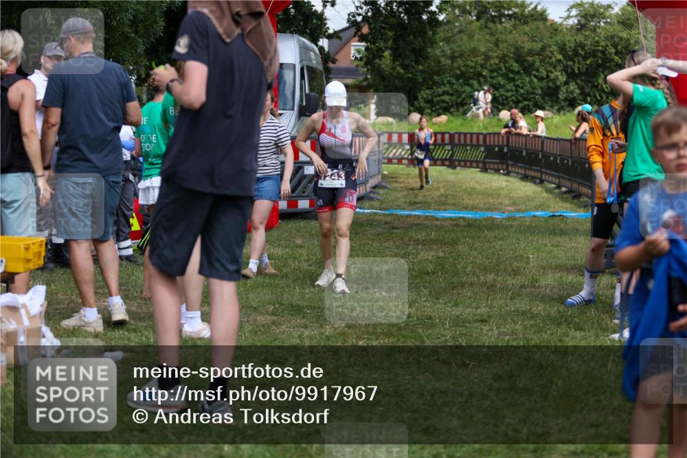 21.06.2026 - 29. Vierlanden-Triathlon Andreas Tolksdorf http://msf.ph/oto/9917967 21.06.2026 15:18:16 Ziel 1243, 1278 meine-sportfotos.de
