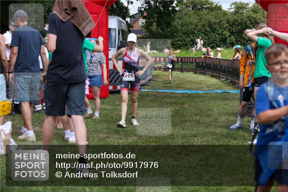 21.06.2026 - 29. Vierlanden-Triathlon Andreas Tolksdorf http://msf.ph/oto/9917976 21.06.2026 15:18:16 Ziel 1243, 1278 meine-sportfotos.de