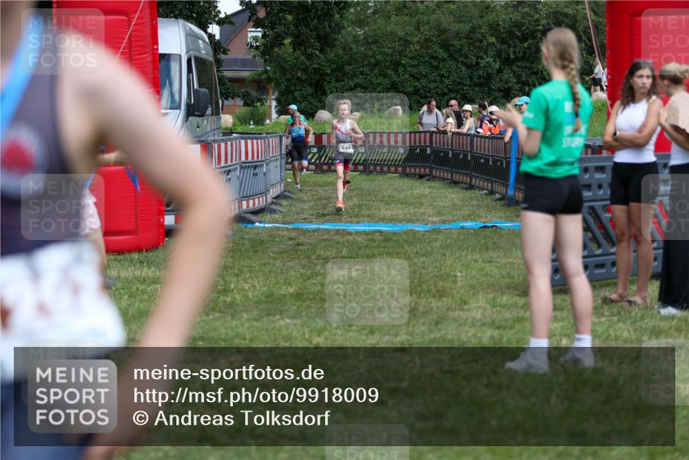 21.06.2026 - 29. Vierlanden-Triathlon Andreas Tolksdorf http://msf.ph/oto/9918009 21.06.2026 15:19:18 Ziel 1237, 1270 meine-sportfotos.de