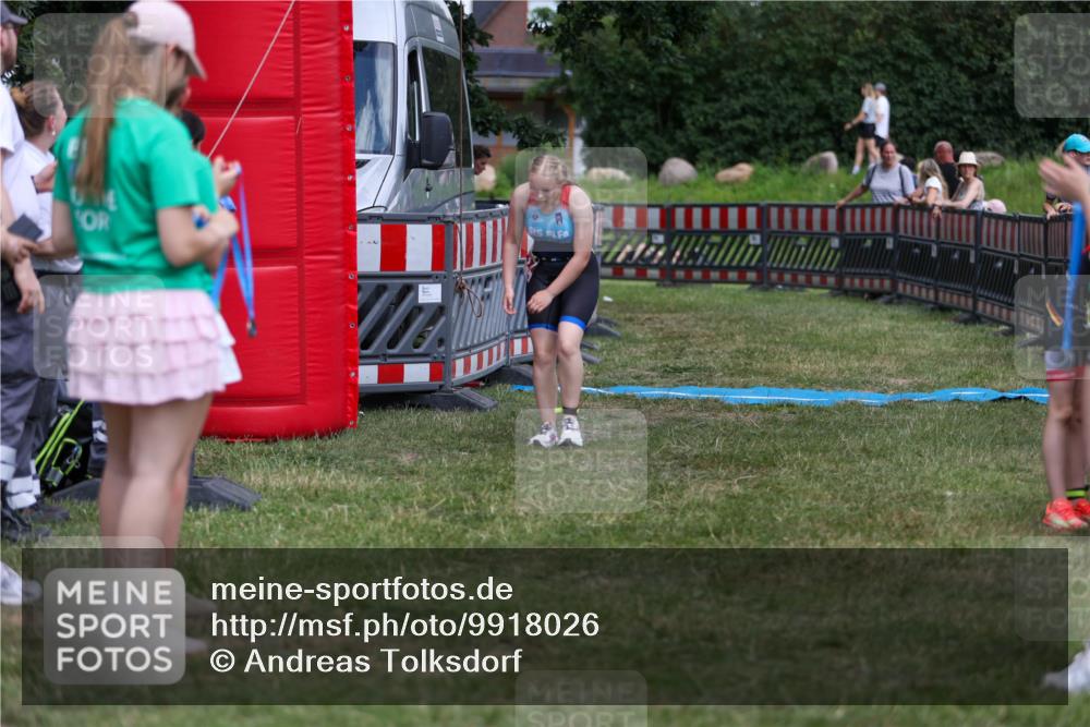 21.06.2026 - 29. Vierlanden-Triathlon Andreas Tolksdorf http://msf.ph/oto/9918026 21.06.2026 15:19:24 Ziel 1237, 1270 meine-sportfotos.de